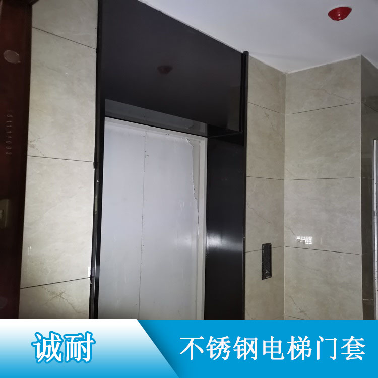 河北工地電梯門(mén)套上門(mén)安裝廠家